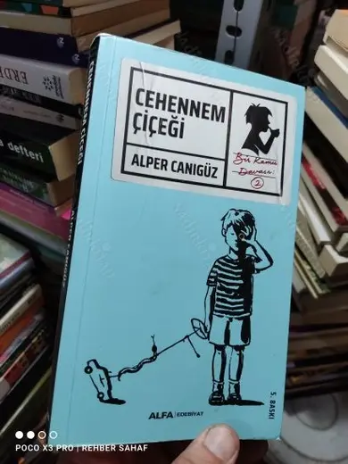 Cehennem Çiçeği - Alper Canıgüz
