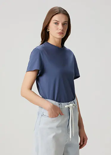 Mavi T-shirt