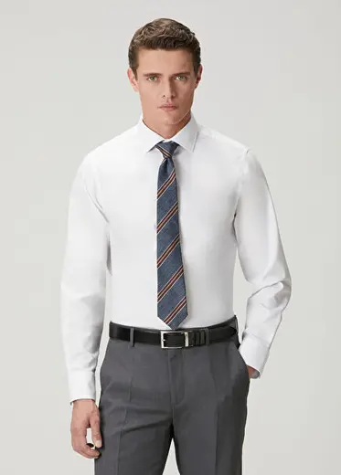 Beyaz Slim Fit Oxford Non-Iron Gömlek