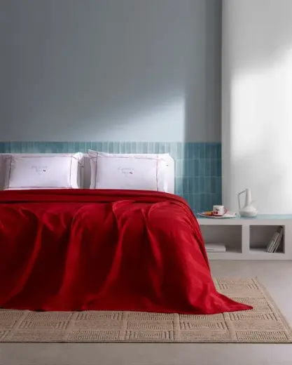 Mathilda King Size %100 Pamuk Karde Düz Pike Takımı - Kırmızı