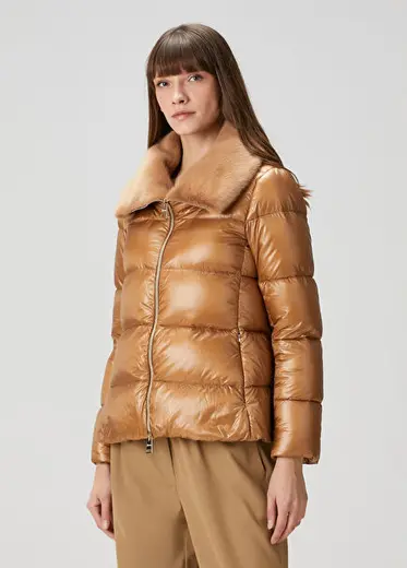 Camel Puffer Mont
