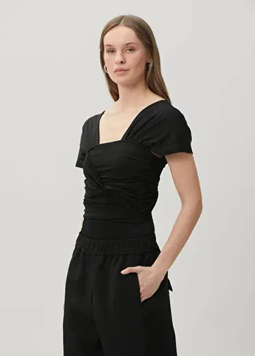 Siyah Drapeli Body