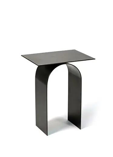 Curve No 1 Mat Siyah Metal Yan Sehpa