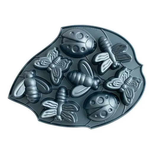 Nordicware Uğur Böceği Kek Kalıbı Mavi