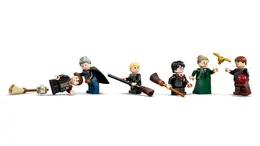 76447 LEGO® Harry Potter™ Hogwarts™ Şatosu: Uçuş Dersleri 4